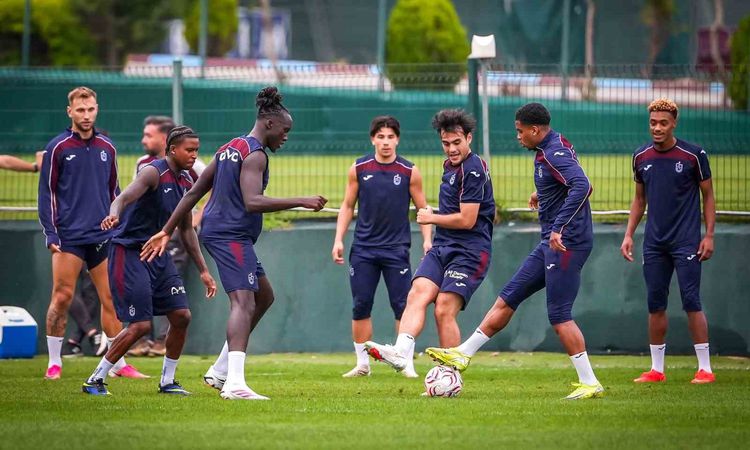 Gündemden Son Bilgiler: Trabzonspor, Ferencvaros Maçı İçin Taktik Çalıştı - Haberleri - Son Dakika Bilgileri