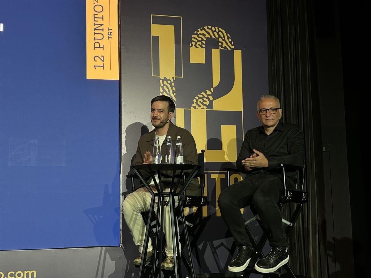 Artificial intelligence panel at TRT 12 Punto - Last Minute