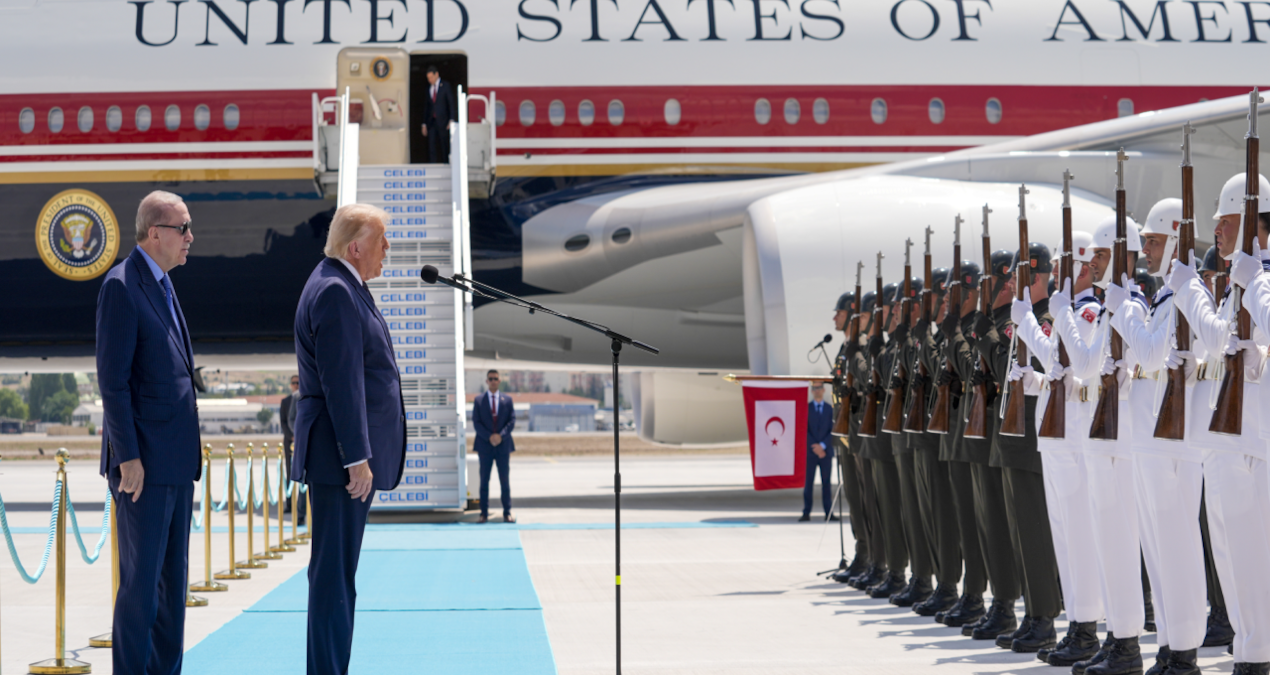 Trump greeted the soldiers in Turkish! - News