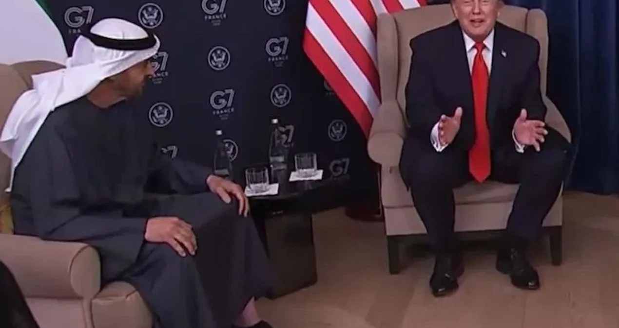 Ayrıntılar Netleşti: Trump, BAE Devlet Başkanı Al Nahyan ile kameralar önünde dalga geçti - Son Dakika