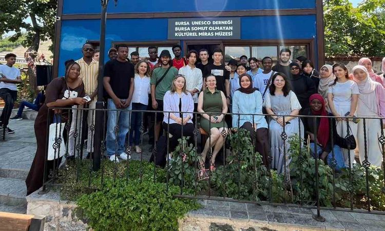 Son Gelişme: Türk el sanatları, yabancı öğrenciler aracılığıyla uluslararası alana taşınıyor - Son Dakika Habe