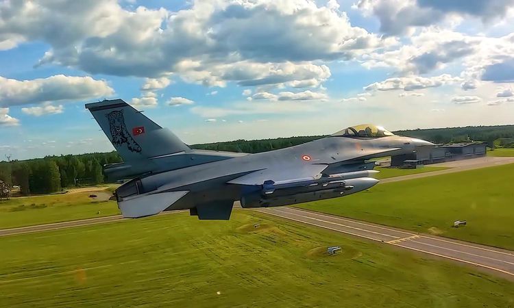 Son Gelişme: Türk F-16'ları Estonya'da NATO Görevinde - Son Dakika Haberleri ve Merak Edilenler