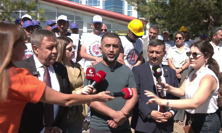 Ayrıntılar Netleşti: Türkiye Maden-İş üyeleri, holding binası önünde vuku buldurdikleri zincirli gösterinun ar