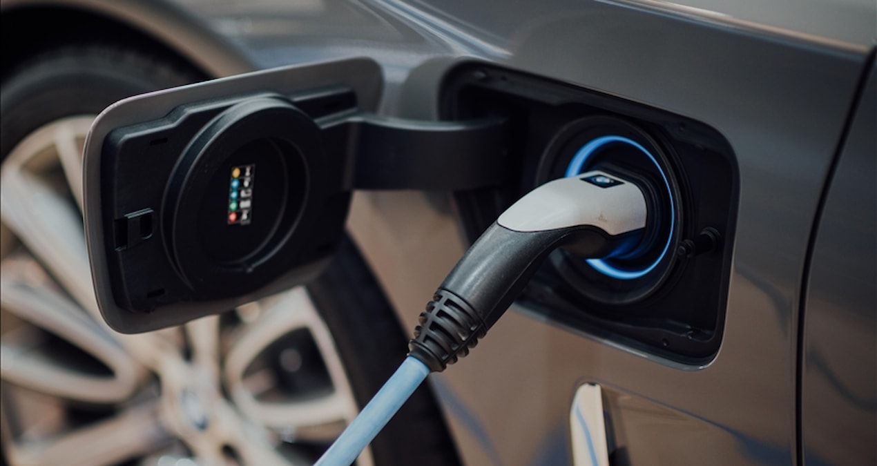 Gündemden Son Bilgiler: Türkiye yollarındaki elektrikli otomobil sayısı yaklaşık 424 bin oldu - En Son Haber |