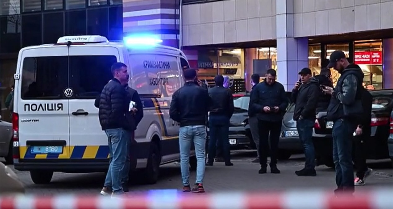 Ülke şokta! Eline silah aldı ortalığı kana buladı: 6 ölü, 14 yaralı - En Son Haber ve Merak Edilenler