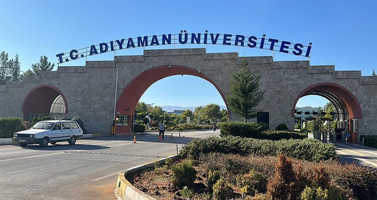 Son Gelişme: Üniversitede skandal! Profesörden kadın öğrenciye ‘pavyon’ benzetmesi - Son Dakika | İşte Tüm Ayr