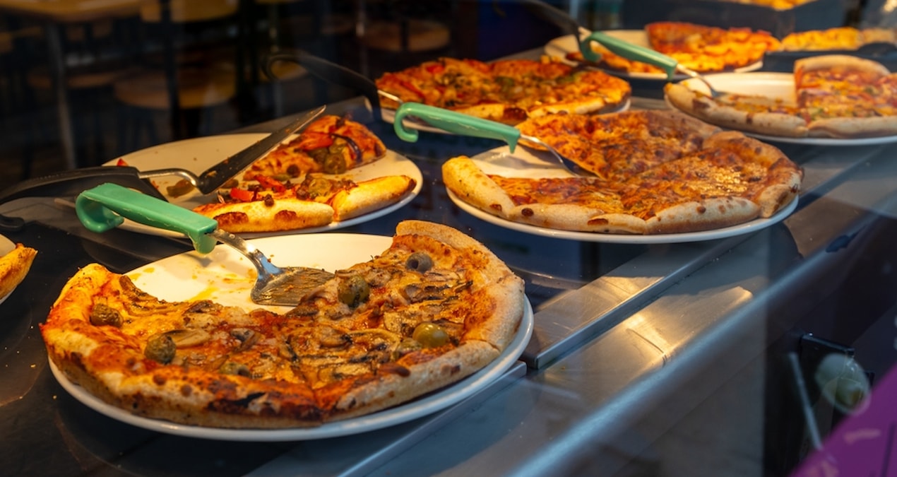 Son Gelişme: Ünlü pizza zinciri 27 şubesini kapattı, varlıklarını sattı - Son Dakika ve Merak Edilenler
