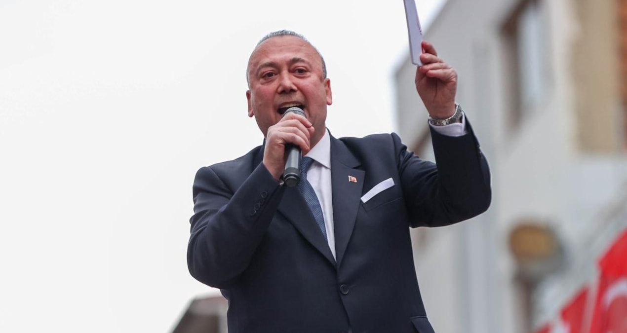 Ayrıntılar Netleşti: Uşak Belediye Başkanı yakalanarak gözaltına sevk edildi - En Son Haber