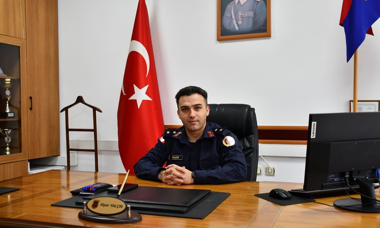 Üsteğmen Alper Yalçın Vezirköprü İlçe Jandarma Komutanı olarak göreve resmen start aldı | İşte Tüm Ayrıntılar