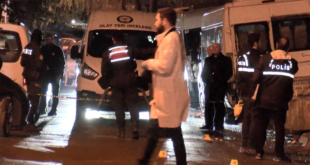 Gündemden Son Bilgiler: Uyuşturucu operasyonunda çatışma: Bir jandarma yaralandı - Son Dakika ve Merak Edilenl