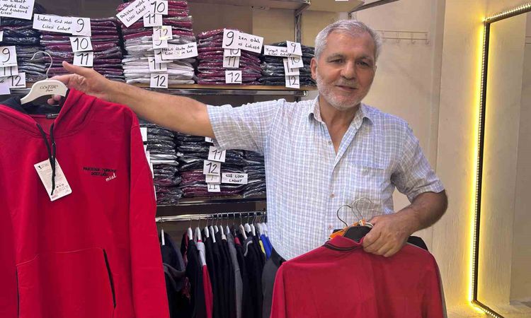 Van’da velilerin okul kıyafeti telaşı resmen start aldı - Son Dakika Bilgileri