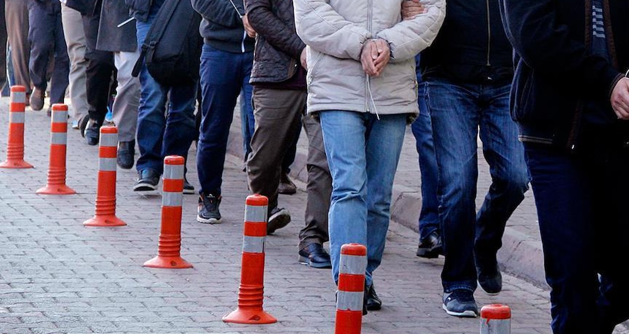 Son Gelişme: Vergi müfettişlerine FETÖ operasyonu: 93 gözaltı - Haberleri
