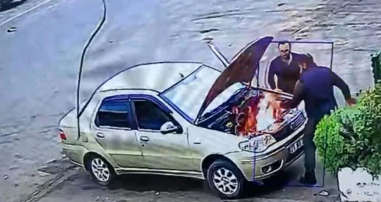 Kritik Açıklama: Yanan otomobile üfleyerek müdahale etti! - En Son Haber: Gelişmeler Takip Ediliyor
