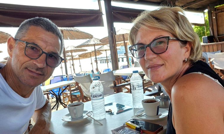 The wife of the passenger whose half-body was thrown out of the Ryanair plane described those moments: 'If we are going to die, I said let's die together' - Breaking News
