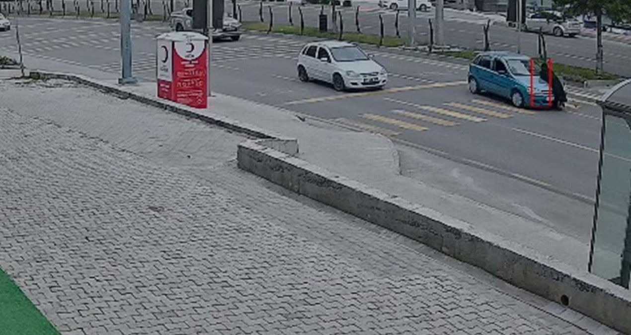 Gündemden Son Bilgiler: Yaşlı kadına yaya geçidinde çarpan sürücü serbest bırakıldı - En Son Haber - Son Dakik