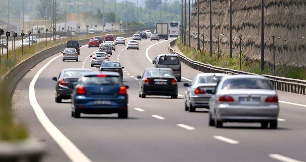 Kritik Açıklama: Yeni otomobillerde 2025’te kasko oranı yüzde 80'e ulaştı - Son Dakika: Gelişmeler Takip Edili