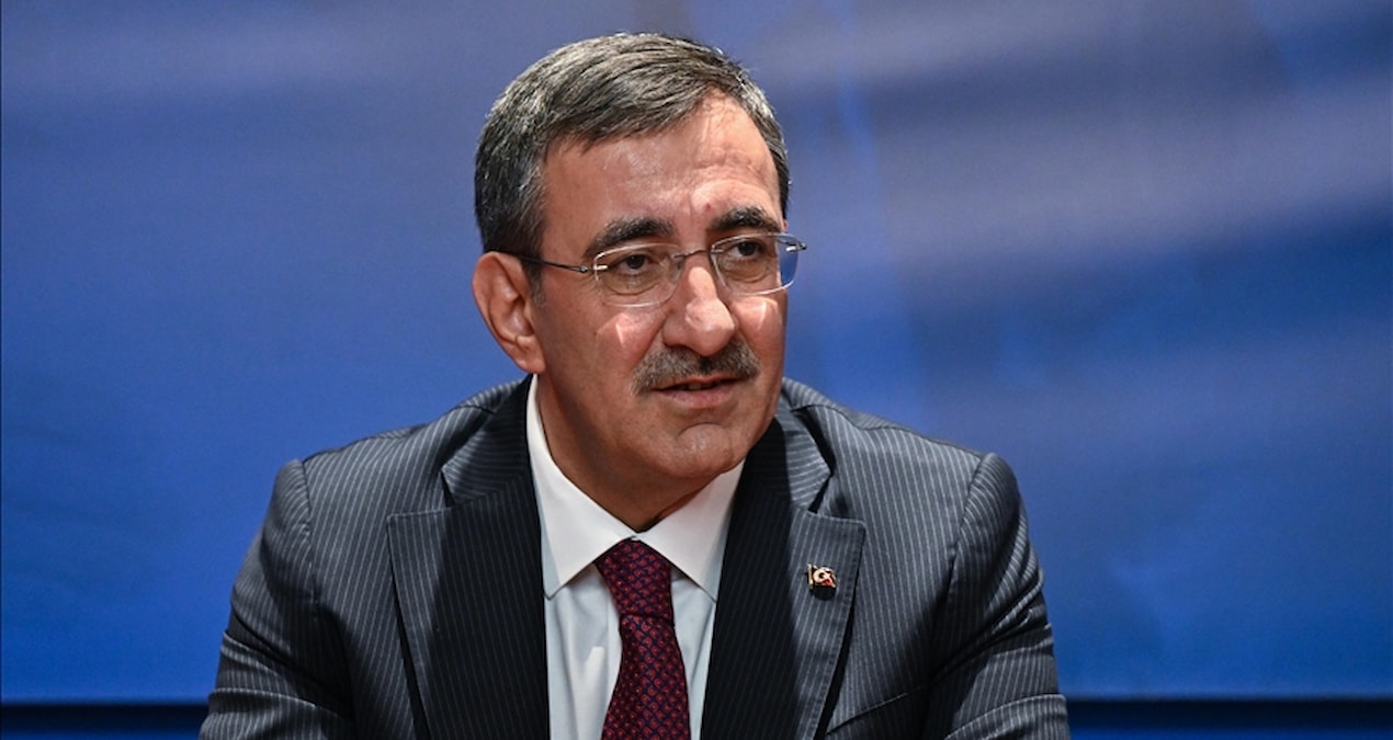 Son Gelişme: Yılmaz’dan “enflasyonla mücadele” mesajı: 2026'da finansal şartlar daha olumlu seyredecek - Son D