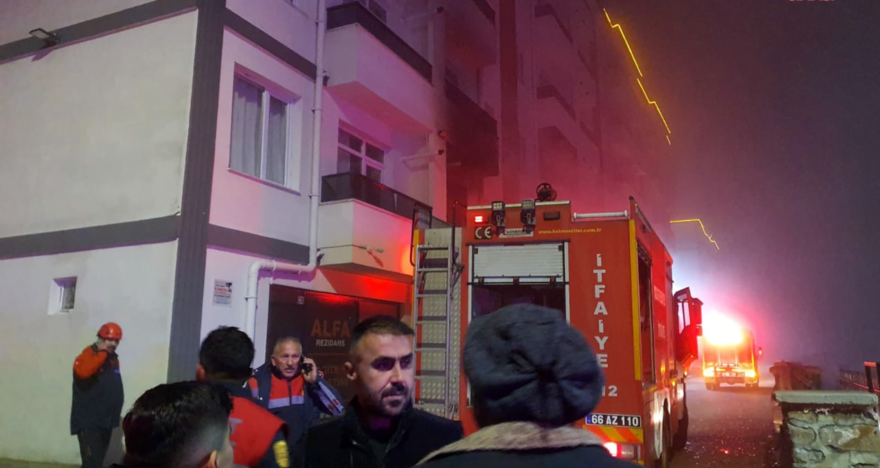 Sıcak Gündem: Yozgat’ta apartman dairesinde patlama: Bir kişi yaralandı - En Son Haber | İşte Tüm Ayrıntılar