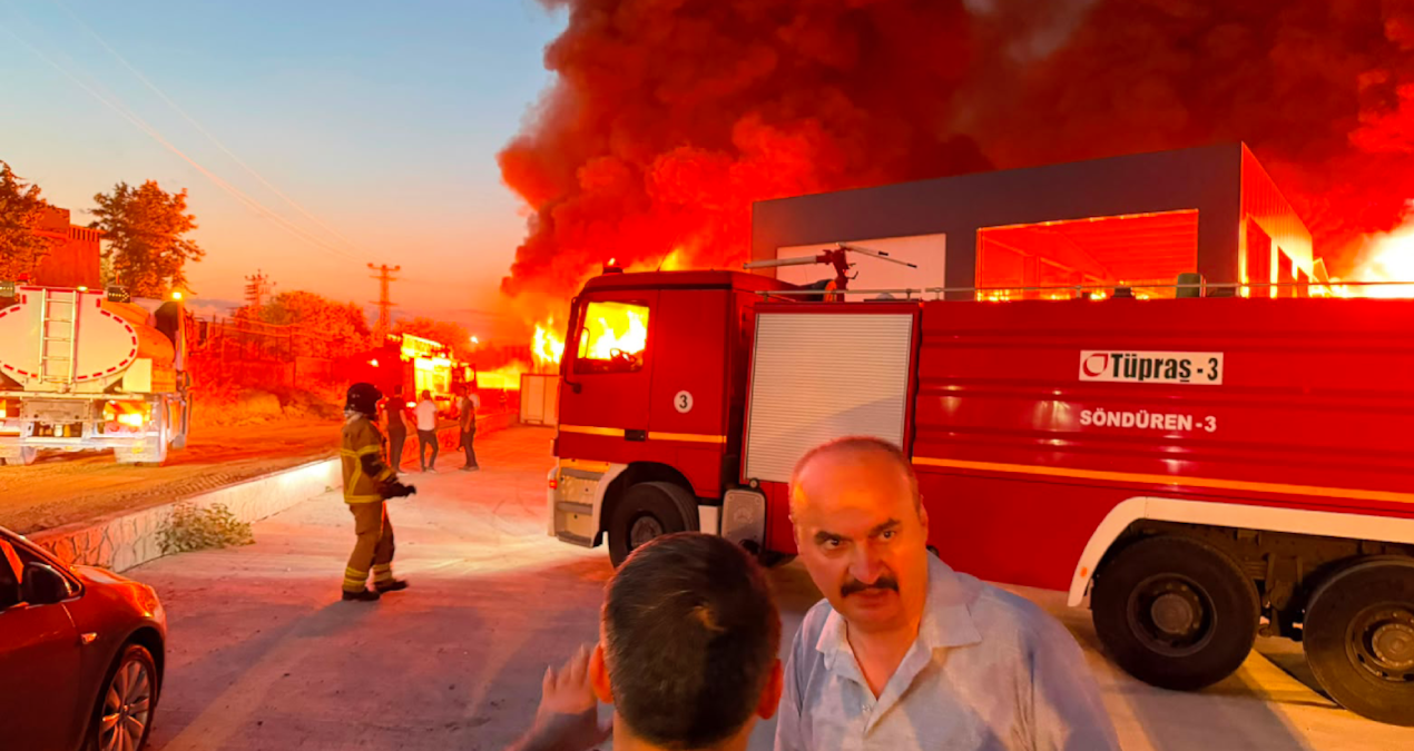 The warehouse of the chain supermarket caught fire - Latest News