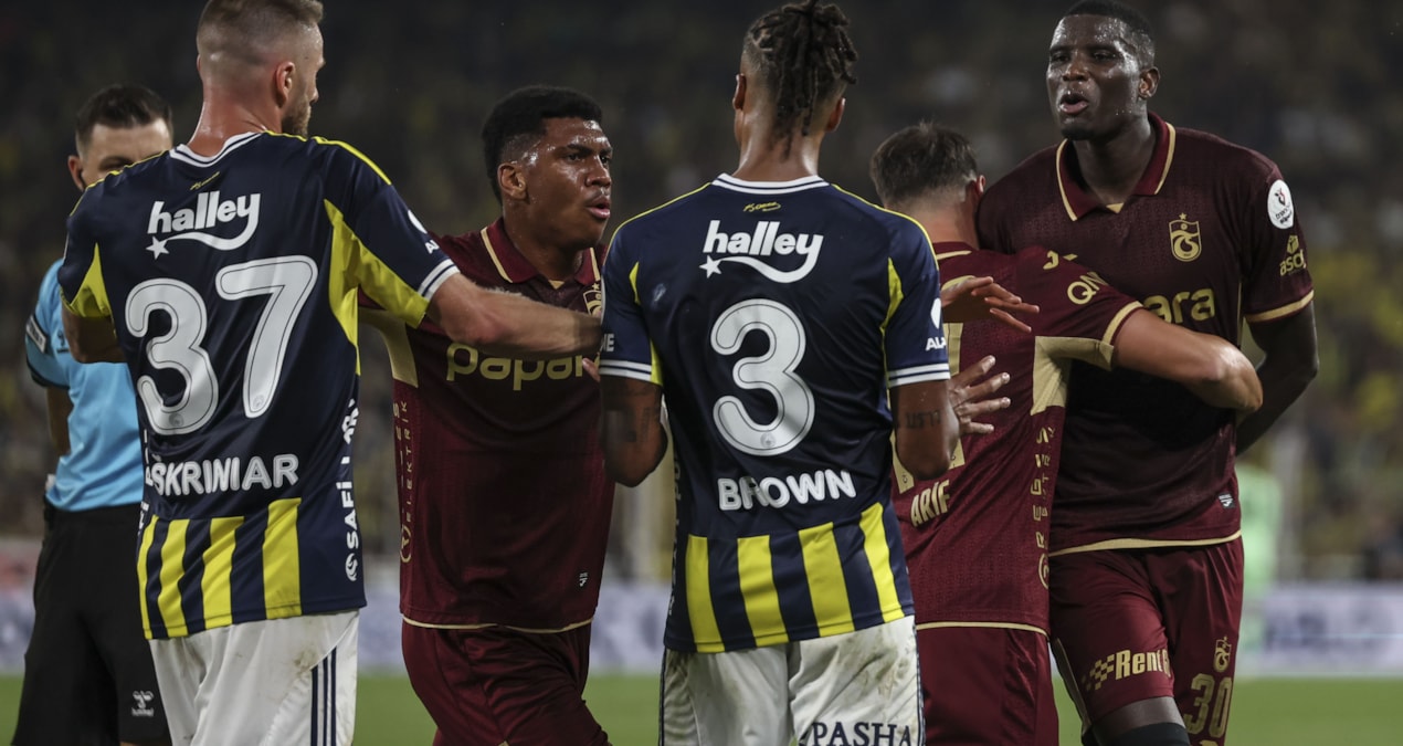 Zirvede kritik derbi! Trabzonspor-Fenerbahçe maçının muhtemel 11'leri - Haberleri: Gelişmeler Takip Ediliyor