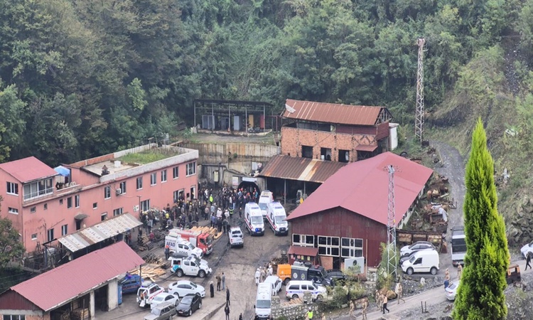 Zonguldak'ta 3 işçinin öldüğü madende patlama sonrası mühendis yakalanarak gözaltına sevk edildi ve Merak Edil